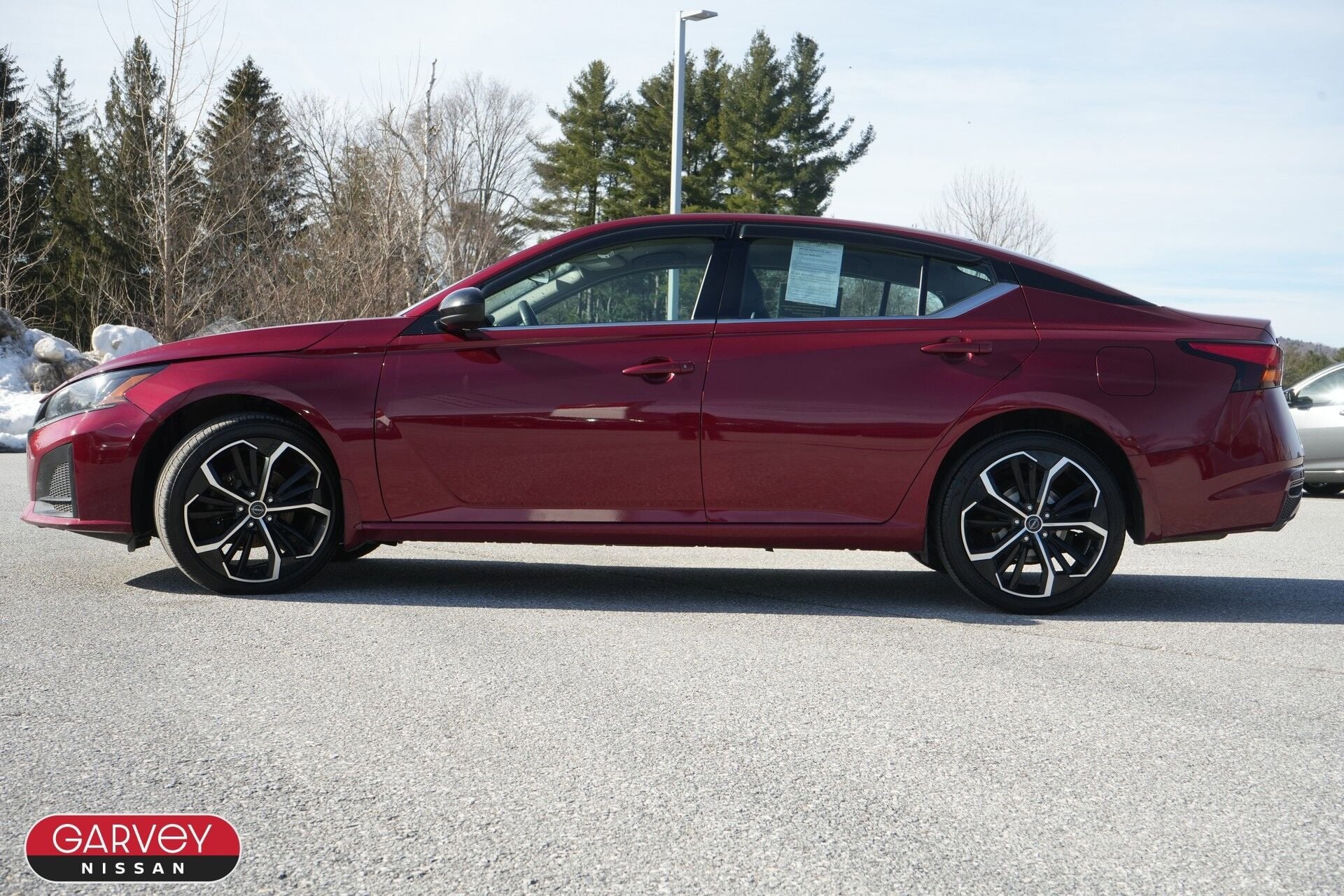 2024 Nissan Altima SR