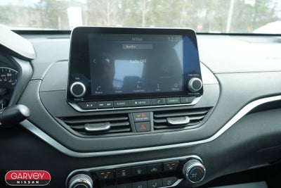 2022 Nissan Altima SV