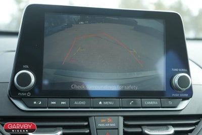 2022 Nissan Altima SV