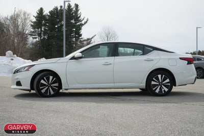 2022 Nissan Altima SV