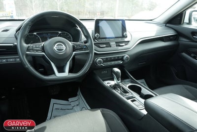 2022 Nissan Altima SV