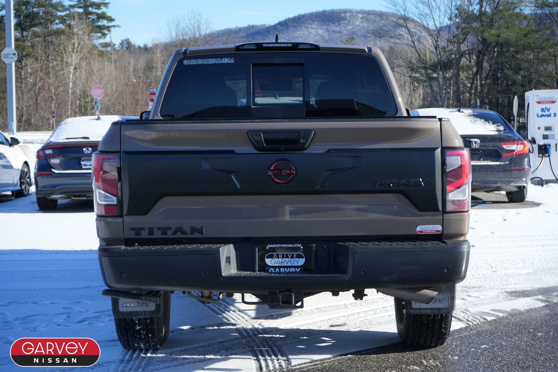 2024 Nissan Titan PRO-4X
