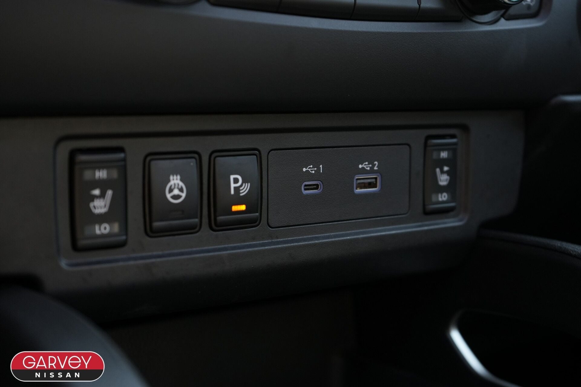 2024 Nissan Frontier SL