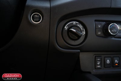 2024 Nissan Frontier SL