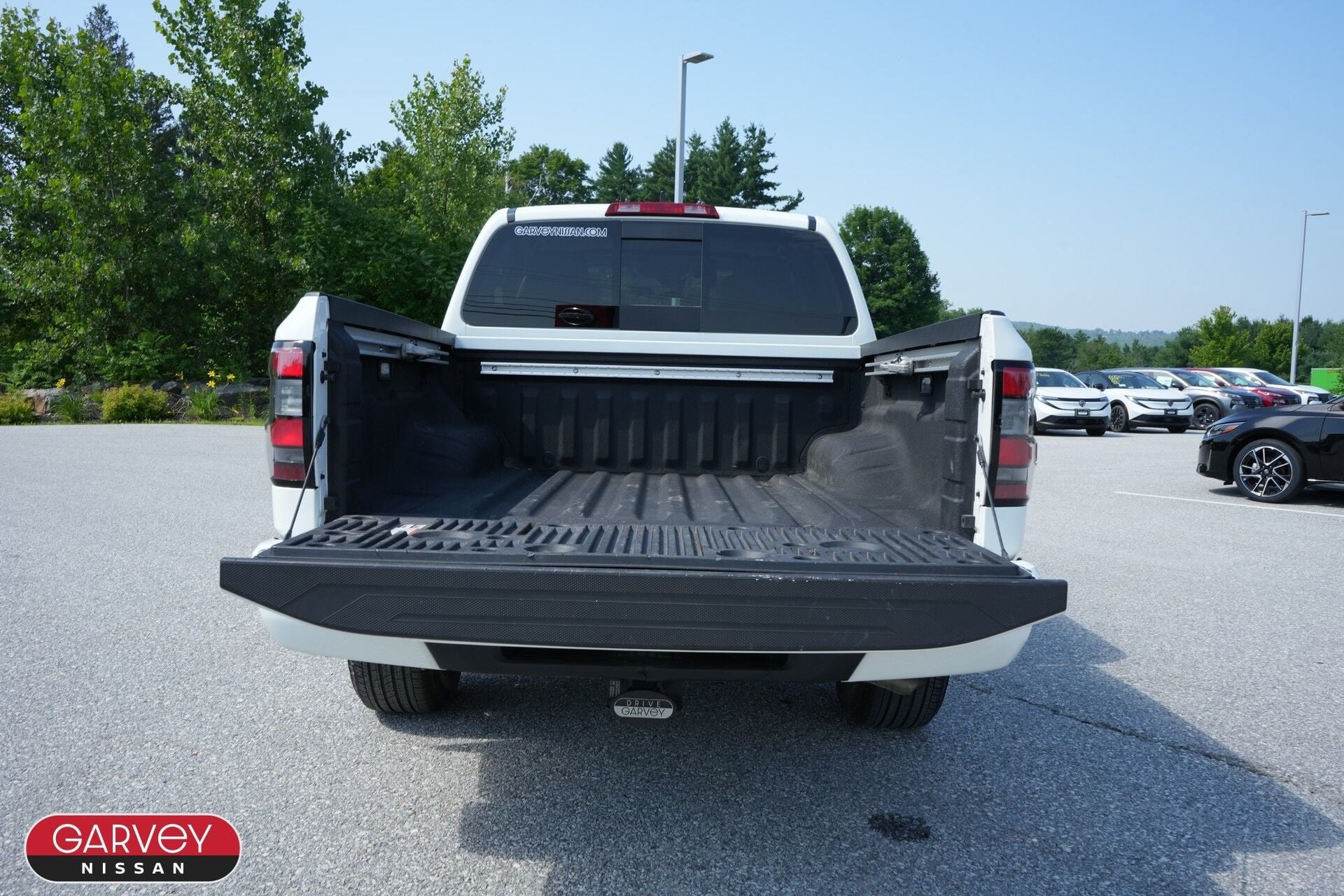 2024 Nissan Frontier SL