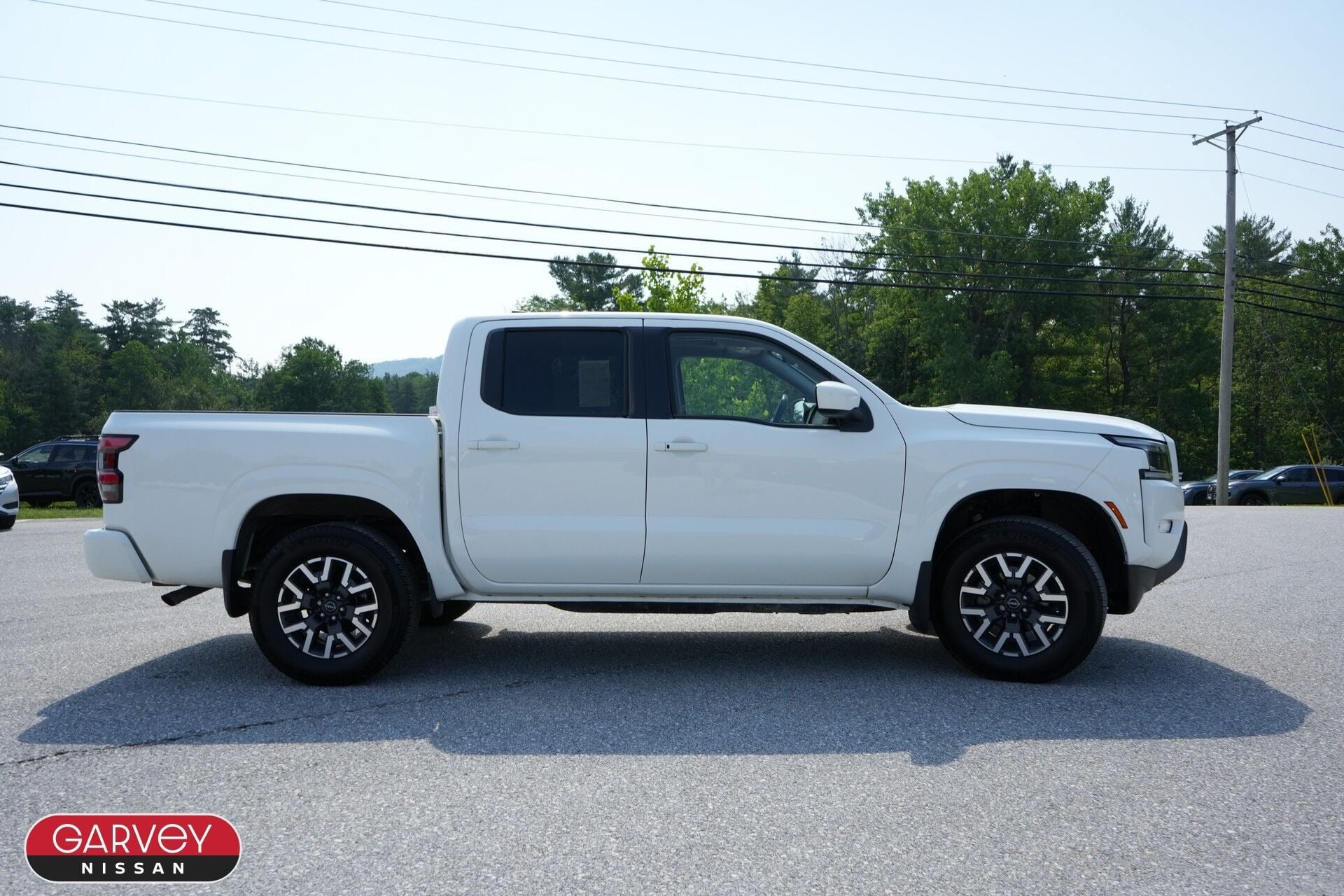 2024 Nissan Frontier SL