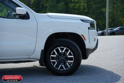 2024 Nissan Frontier SL