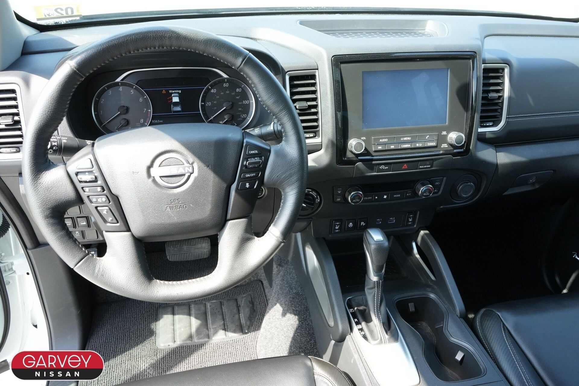 2024 Nissan Frontier SL