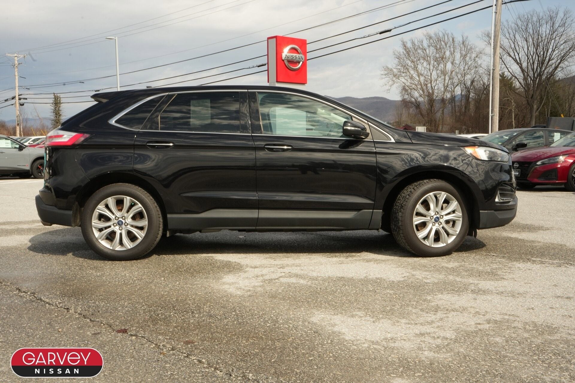 2022 Ford Edge Titanium