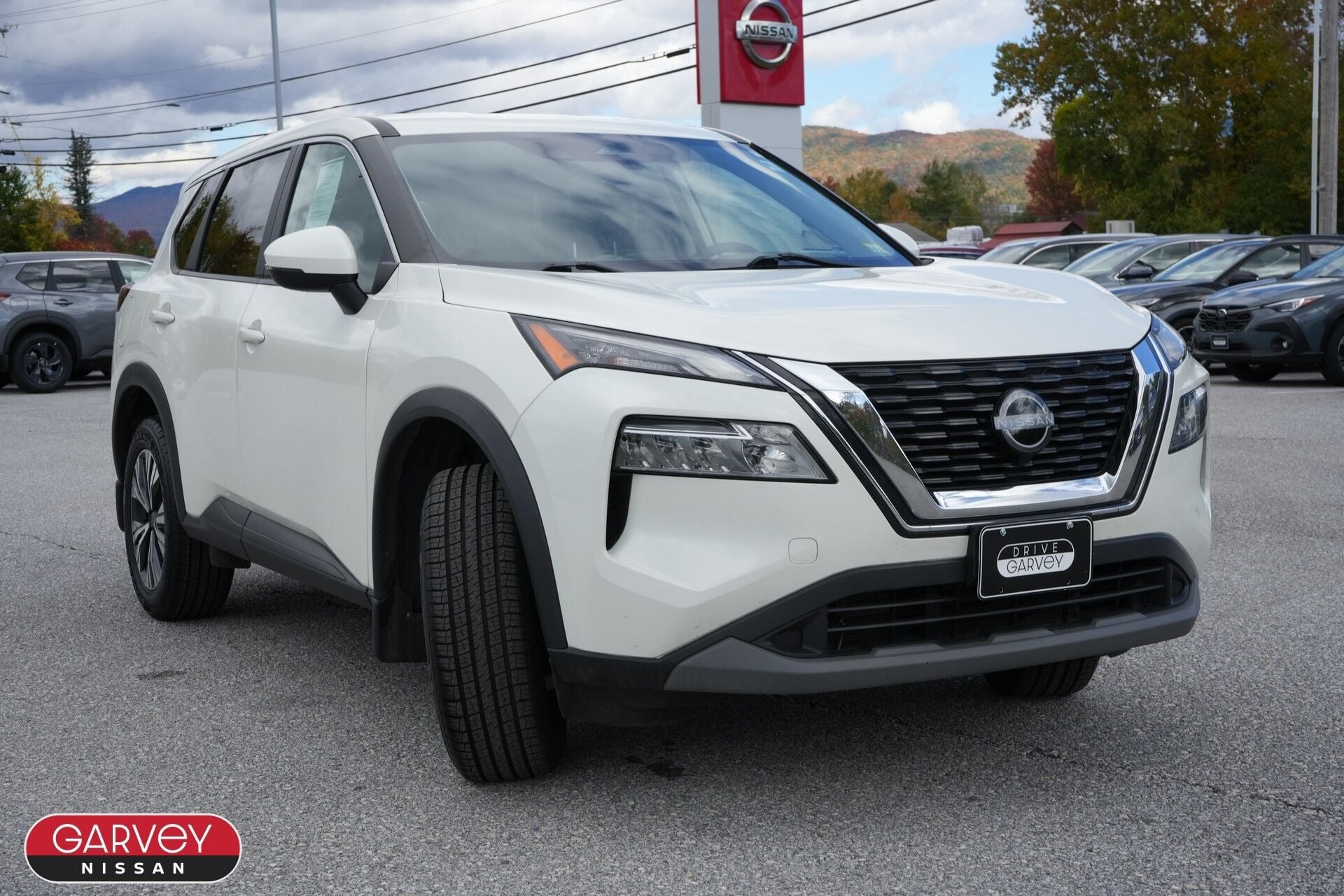 2022 Nissan Rogue SV