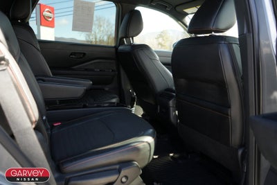 2024 Nissan Pathfinder Rock Creek®