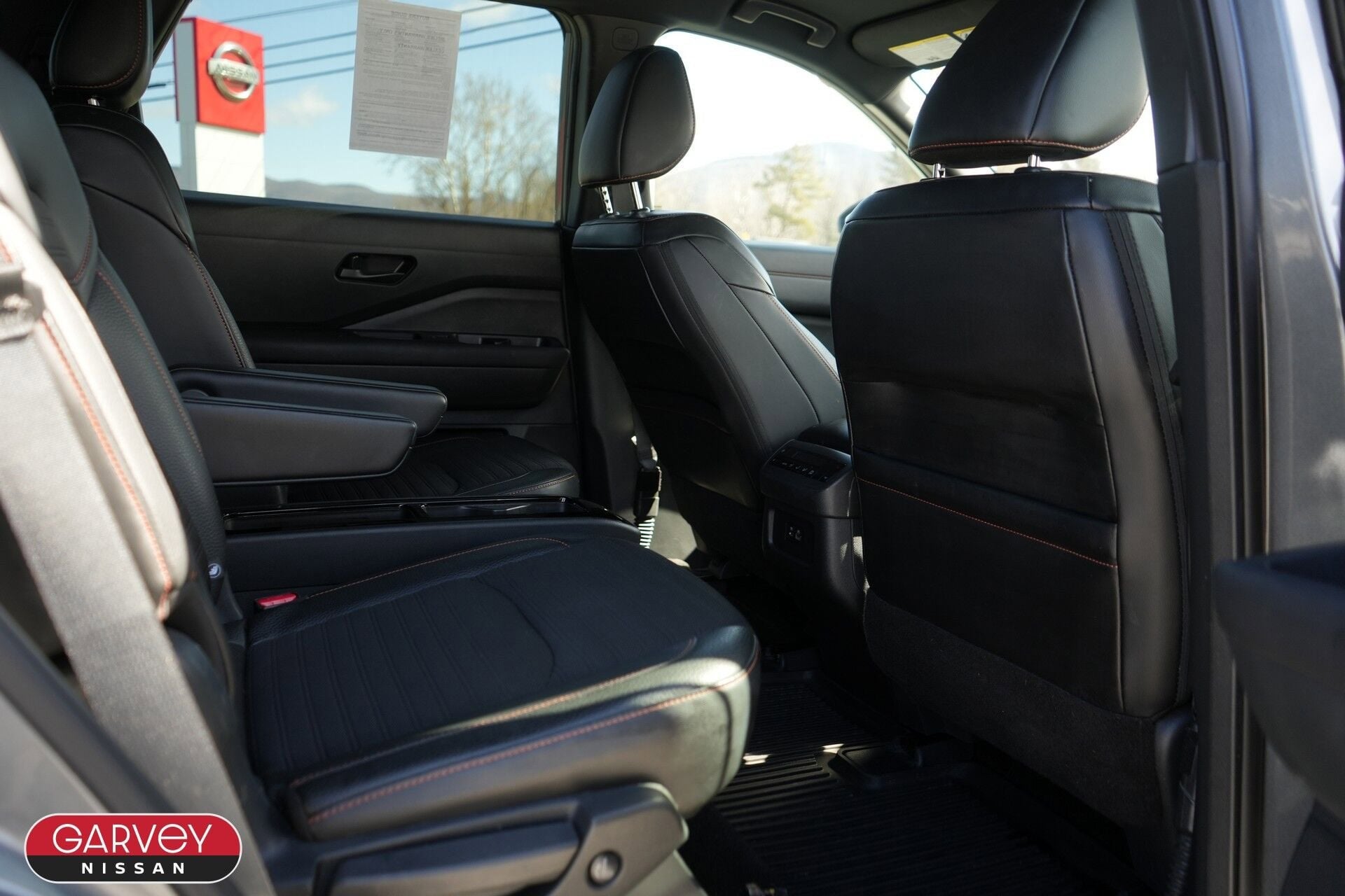 2024 Nissan Pathfinder Rock Creek®