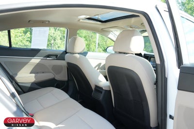 2017 Hyundai ELANTRA Value Edition