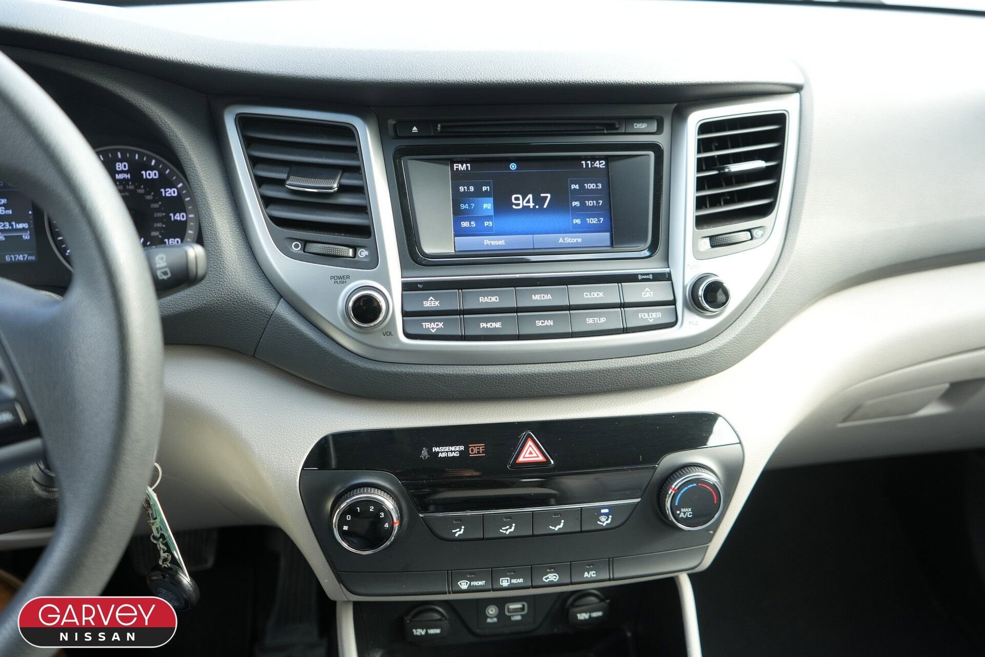 2017 Hyundai TUCSON SE