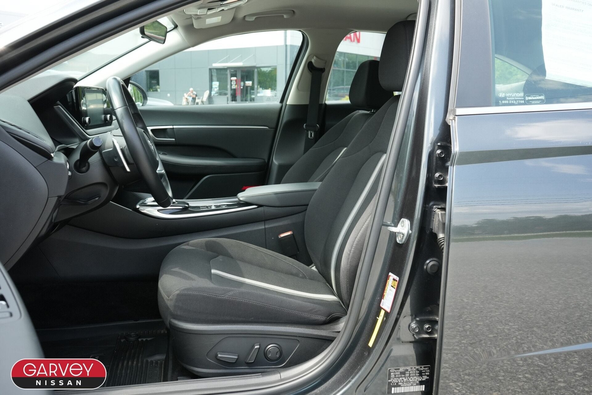 2020 Hyundai SONATA HYBRID SEL