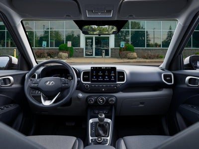 2026 Hyundai VENUE SEL W/Two-Tone Roof