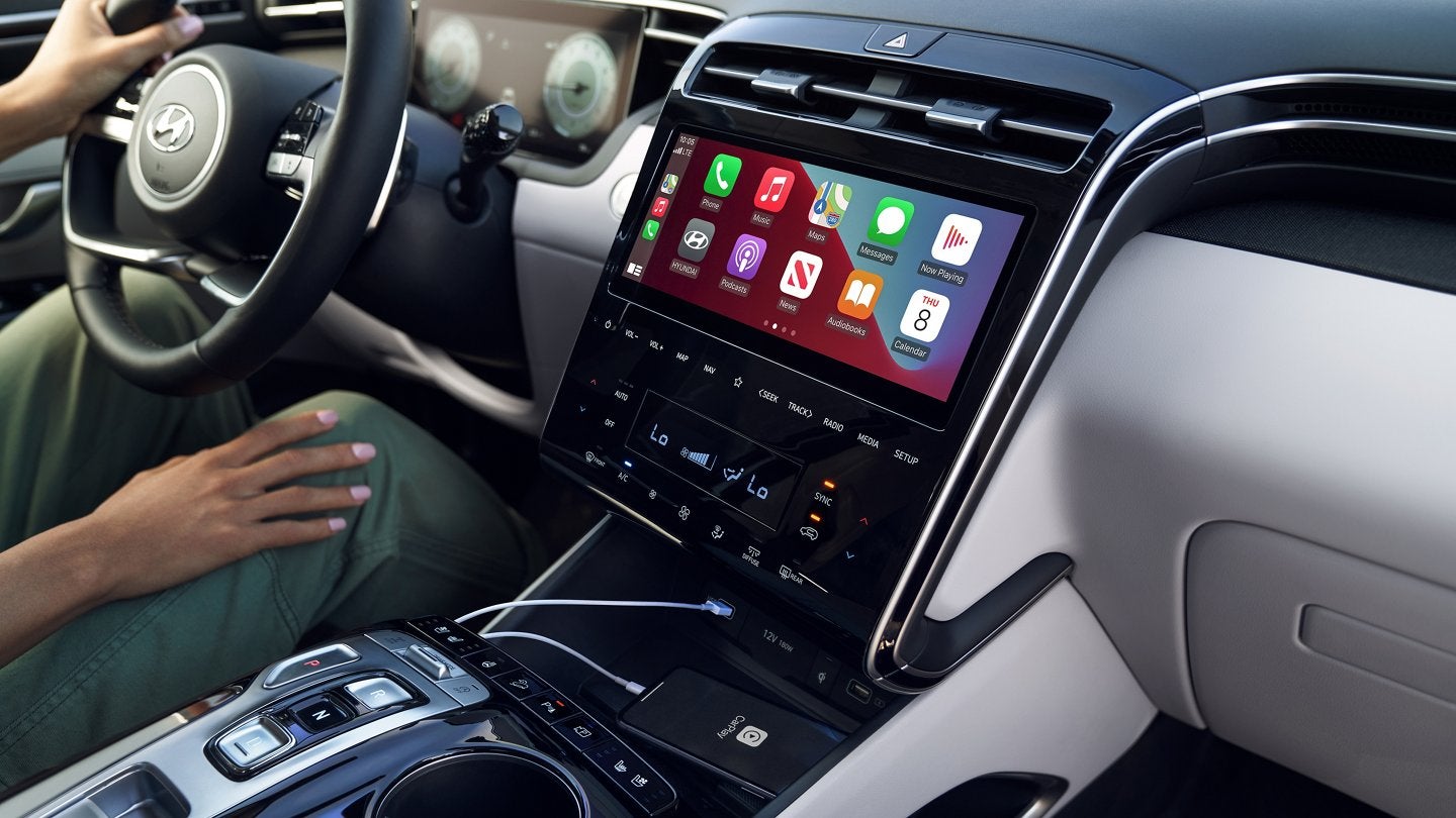 2022 Tucson Interior | Garvey Hyundai in Queensbury NY